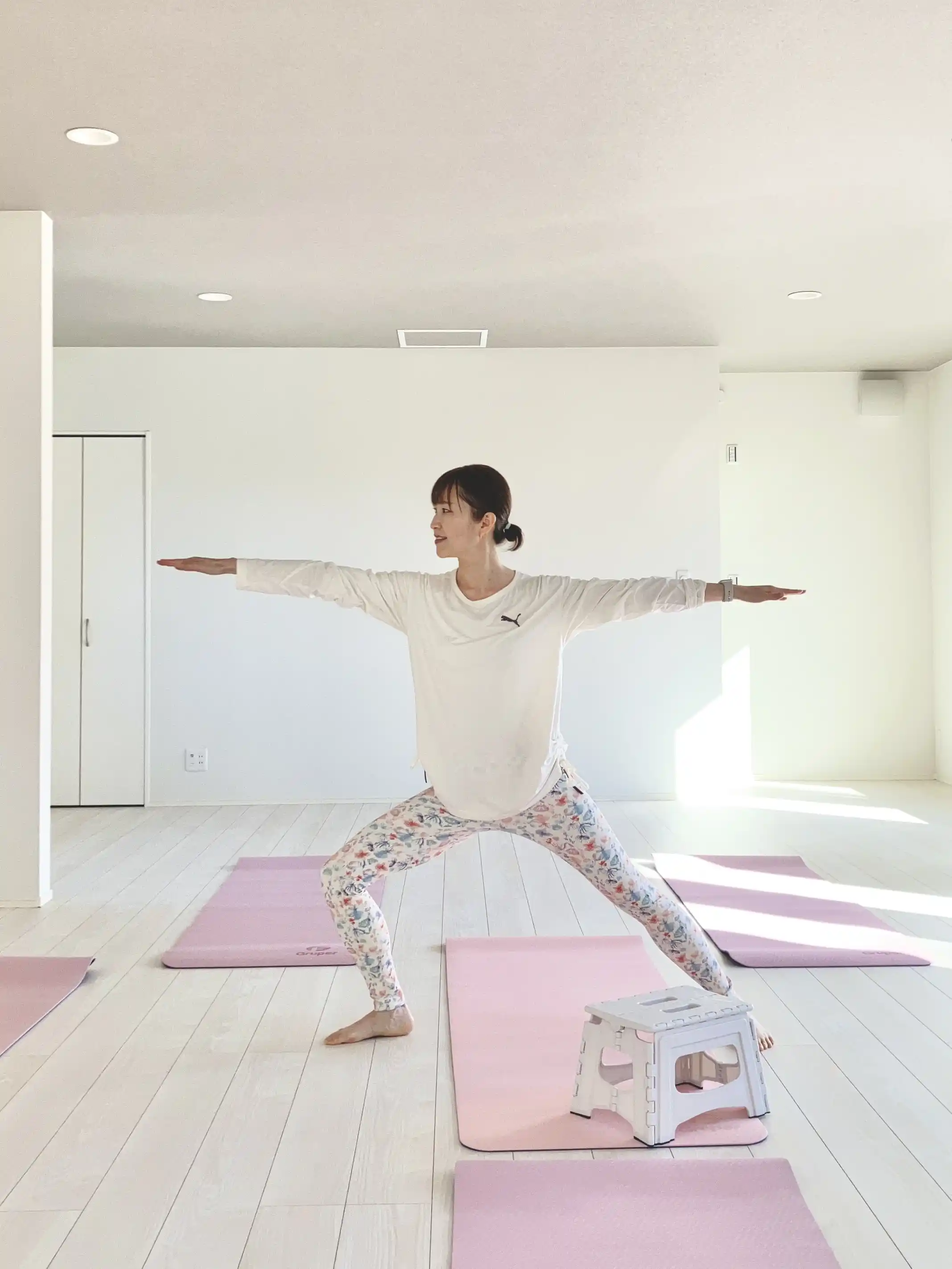 講師 福田智子 - 健康ヨガインストラクター